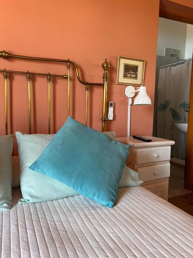 Hosteria Isabel Departamentos Y Habitaciones Con Bano Privado Las Grutas Dış mekan fotoğraf