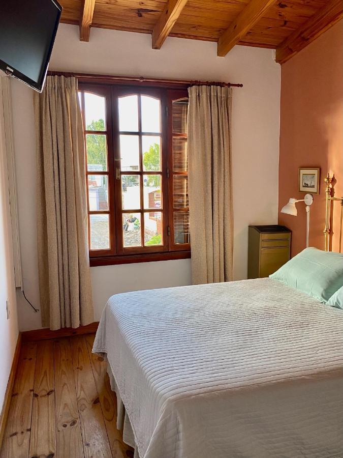 Hosteria Isabel Departamentos Y Habitaciones Con Bano Privado Las Grutas Oda fotoğraf