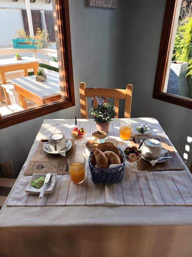 Hosteria Isabel Departamentos Y Habitaciones Con Bano Privado Las Grutas Dış mekan fotoğraf